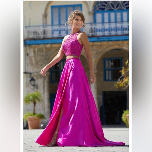 morilee Dresses & Skirts - Prom Dress NWT size 14 fits more like a 12